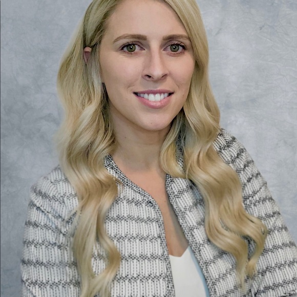 Meet your Posher, Erin - Picture 6 of 10